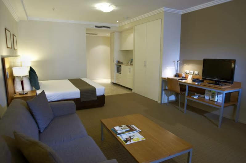 Apx Darling Harbour Aparthotel Sydney Exterior photo